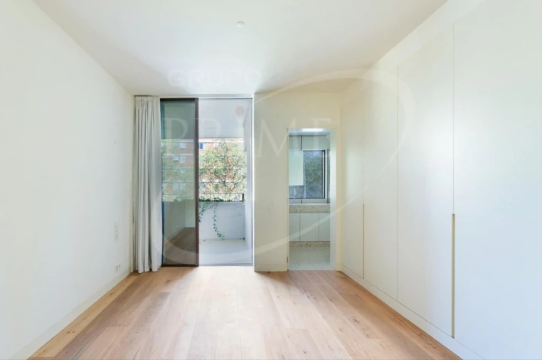 Apartamento T2 para Venda em Aldoar, Foz do Douro e Nevogilde Foto 27
