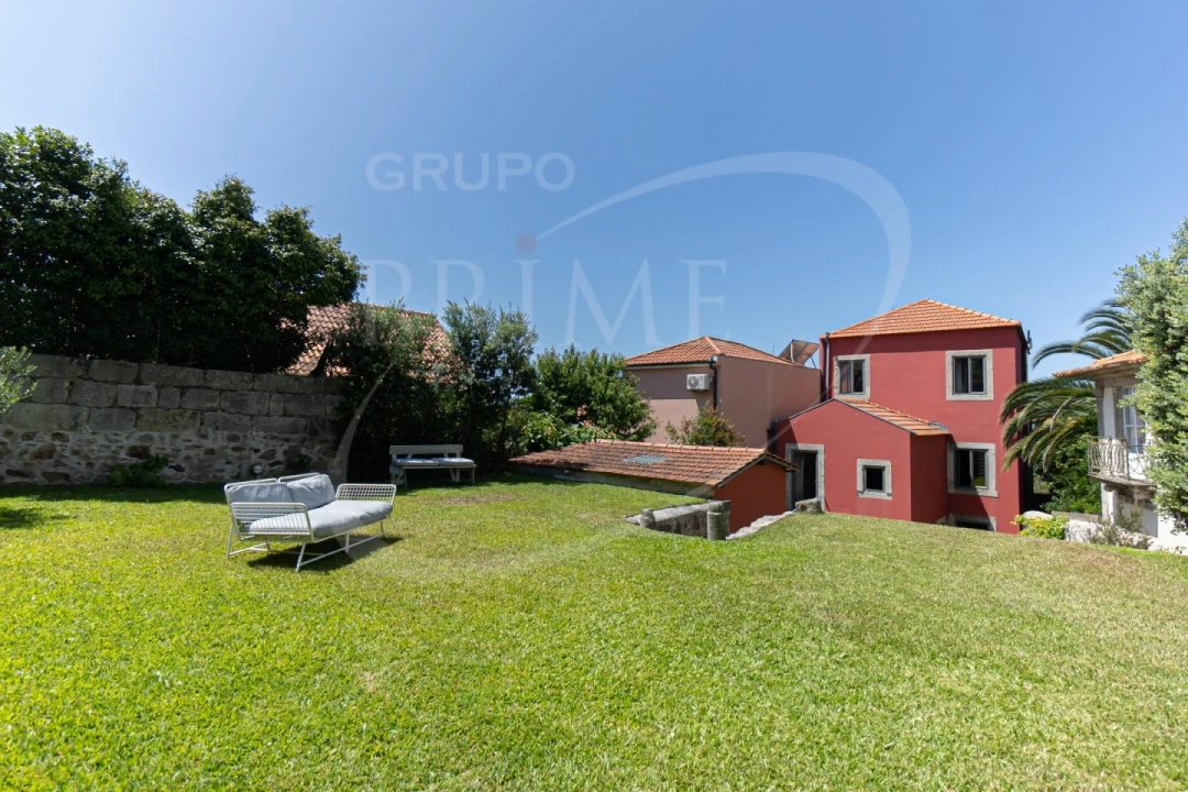 Moradia T4 para Venda em Aldoar, Foz do Douro e Nevogilde Foto 39