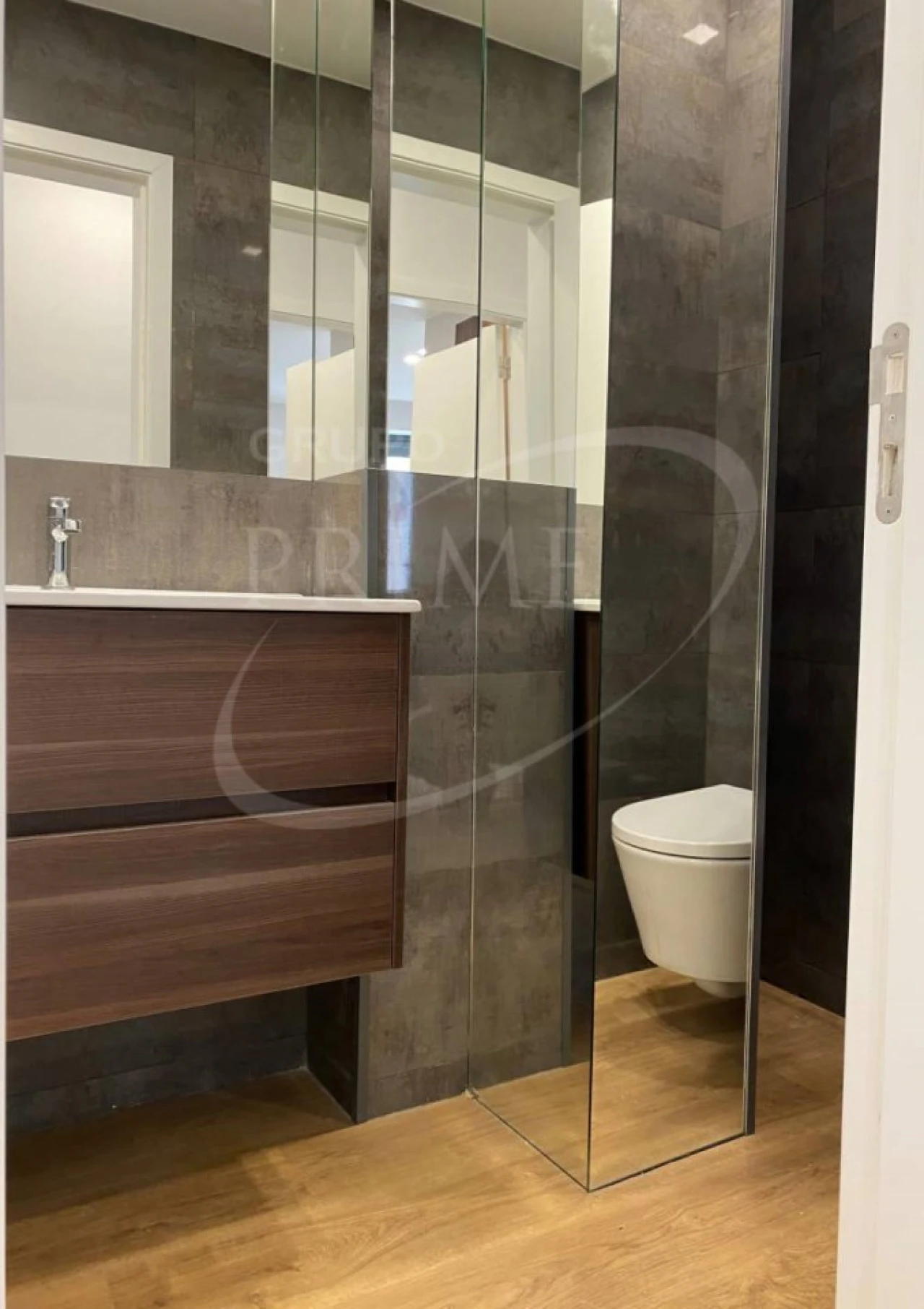 Apartamento T4 para Venda em Cedofeita, Santo Ildefonso, Sé, Miragaia, São Nicolau e Vitória Foto 6