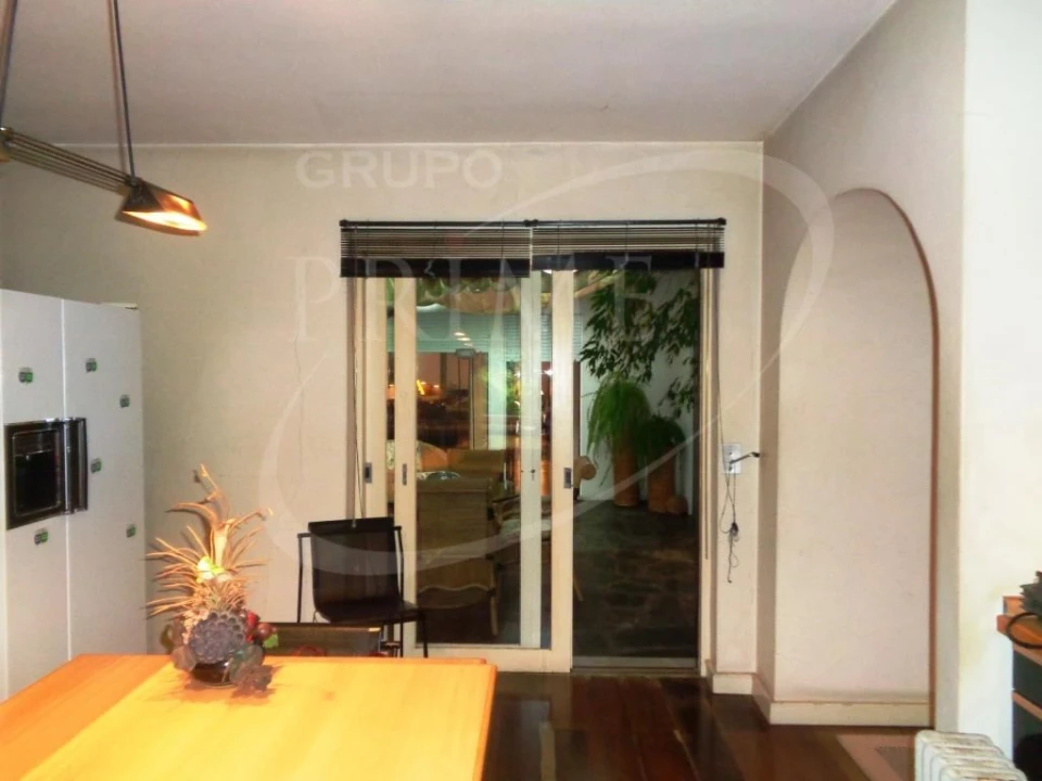 Moradia T5 para Venda em Canelas Foto 18