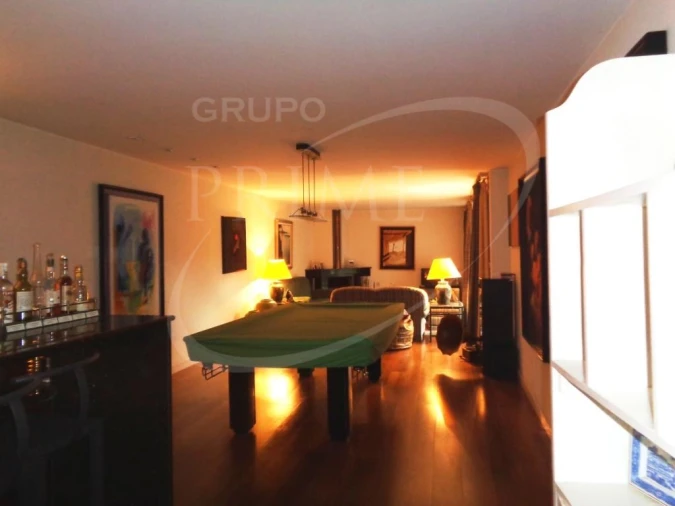 Moradia T5 para Venda em Canelas Foto 14