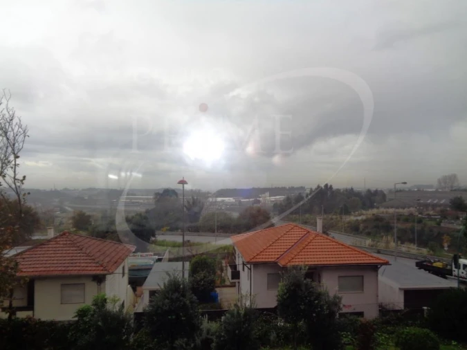 Moradia T5 para Venda em Canelas Foto 26