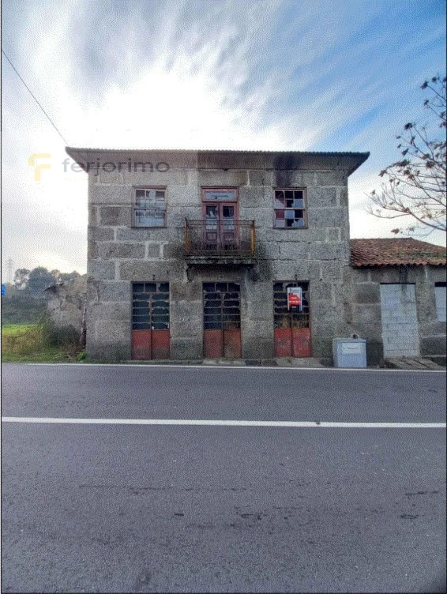 Quinta T4 para Venda em Ponte Foto 1