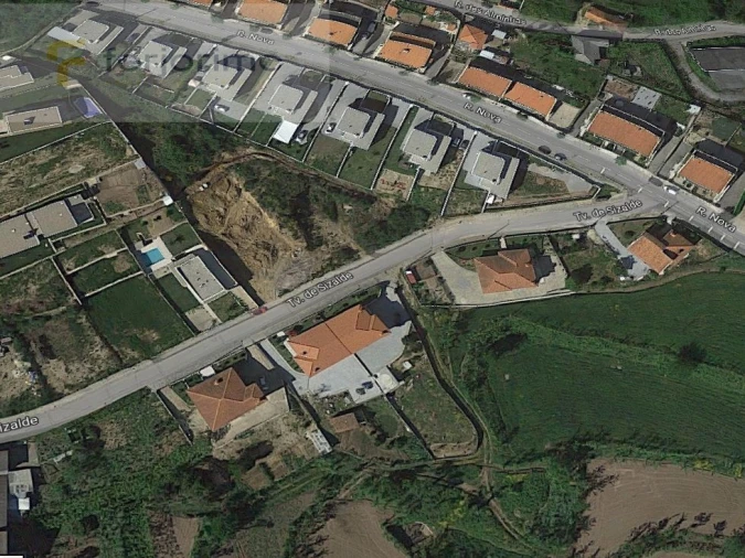 Terreno para Venda em Serzedo e Calvos