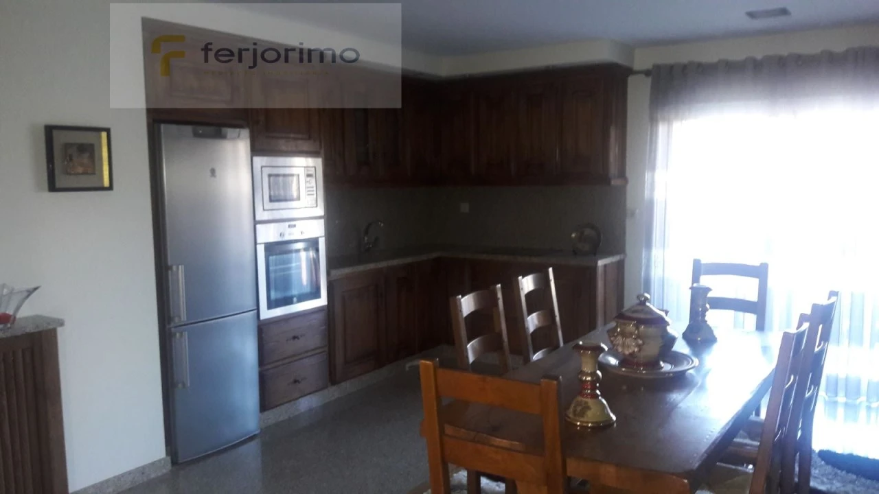 Moradia T4 para Venda em Prazins (Santa Eufemia) Foto 32