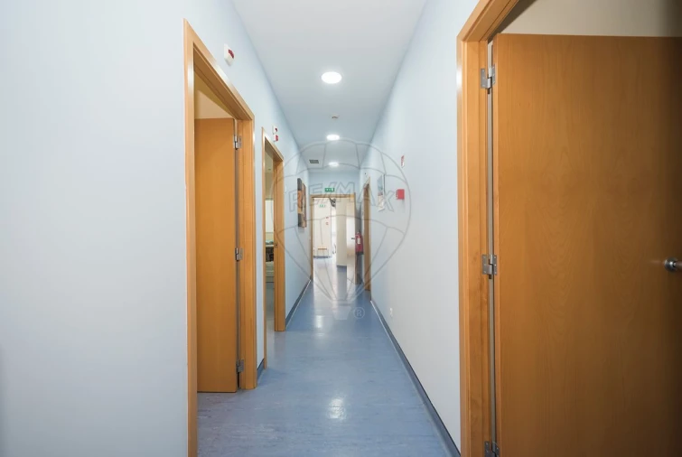 Negócio para Venda em Queluz e Belas Foto 11