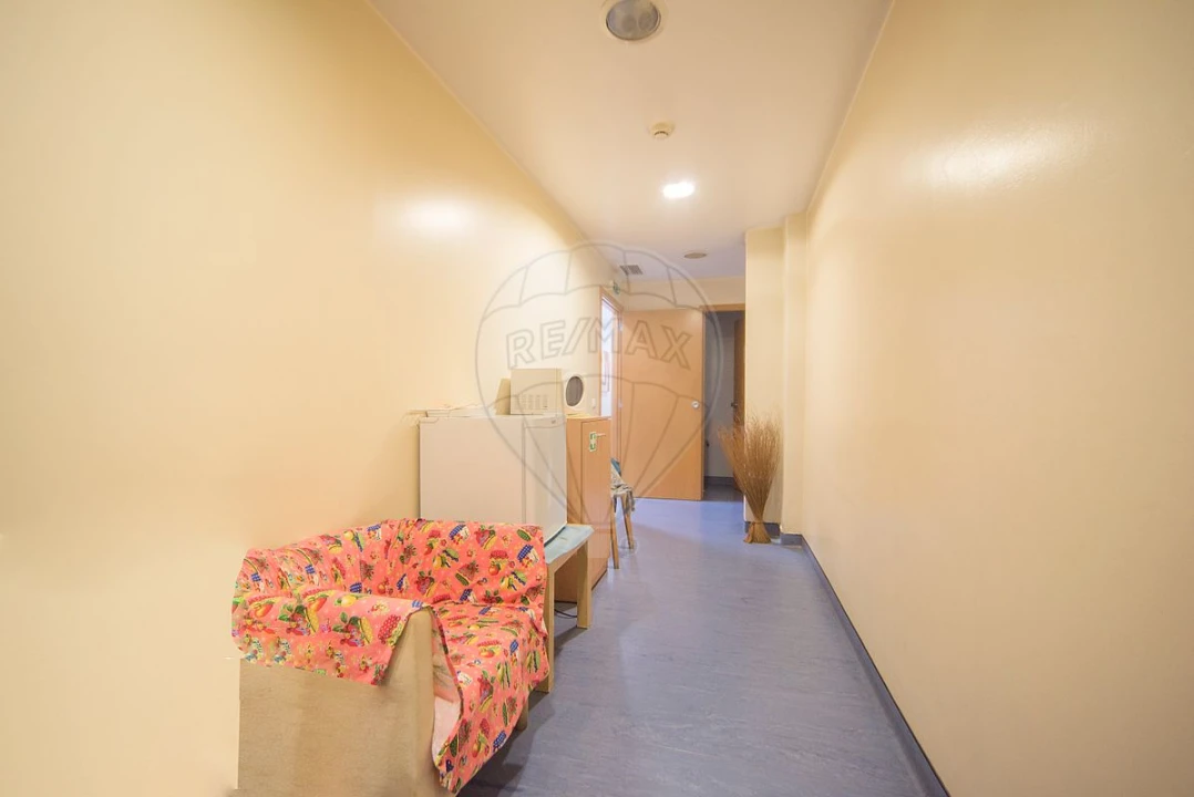 Negócio para Venda em Queluz e Belas Foto 14