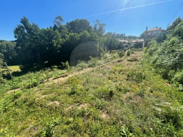 Terreno para Venda em O. Azeméis, Riba-Ul, Ul, Macinhata Seixa, Madail