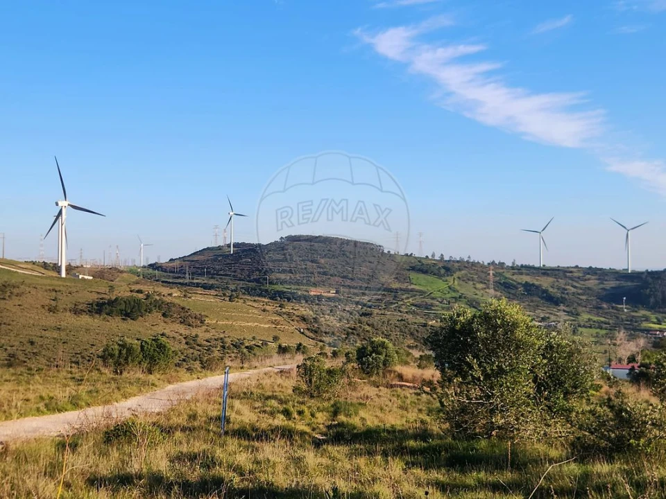 Terreno para Venda em Fanhões Foto 3
