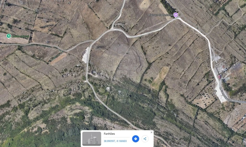 Terreno para Venda em Fanhões Foto 14