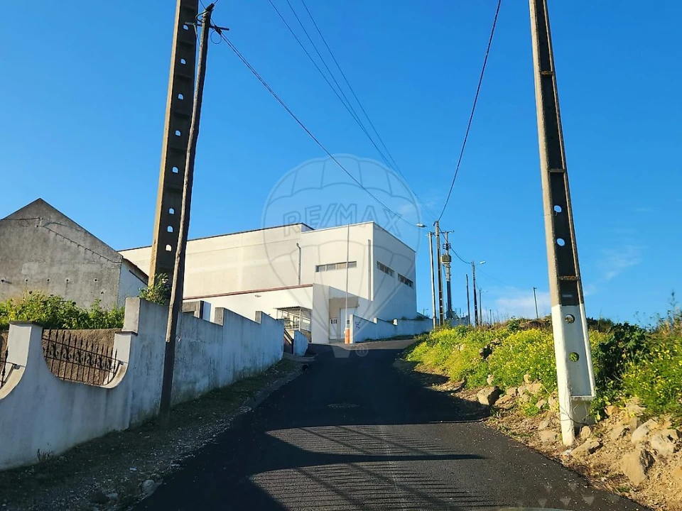 Terreno para Venda em Fanhões Foto 7