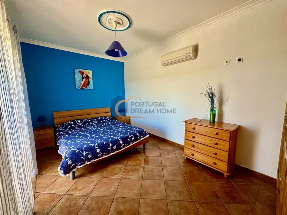 Moradia T8 para Venda em Albufeira e Olhos de Água Foto 23