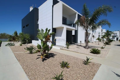 Apartamento T3 para Venda em Albufeira e Olhos de Água