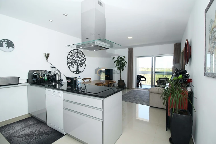 Apartamento T3 para Venda em Albufeira e Olhos de Água Foto 5