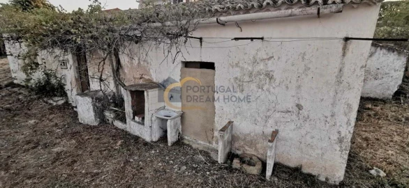 Moradia T4 para Venda em Albufeira e Olhos de Água