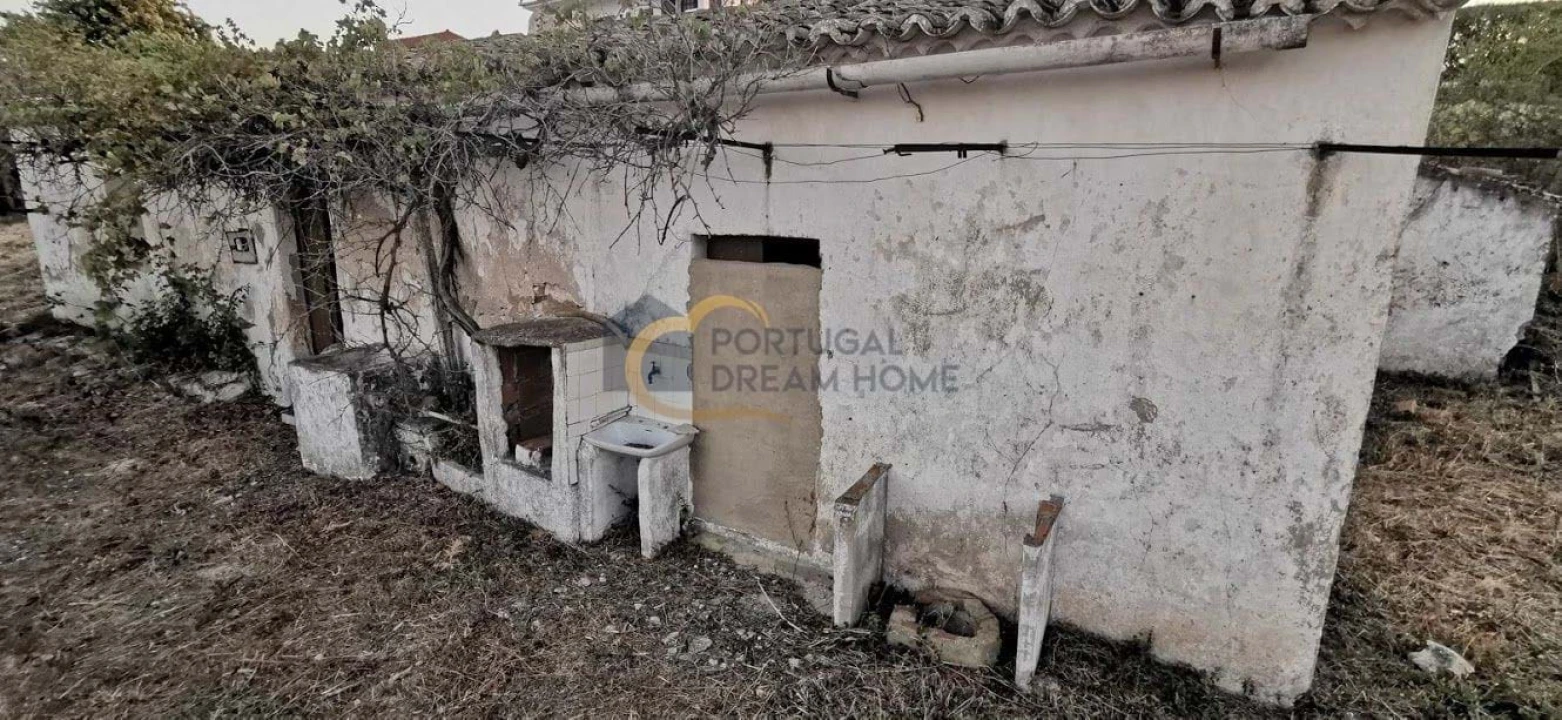 Moradia T4 para Venda em Albufeira e Olhos de Água Foto 10