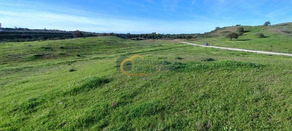 Terreno para Venda em São Bartolomeu de Messines