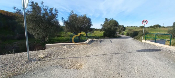 Terreno para Venda em São Bartolomeu de Messines