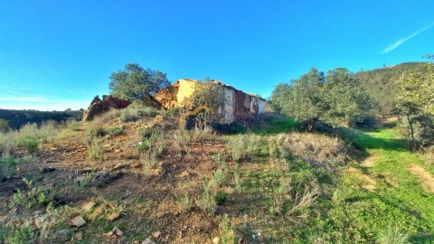 Moradia T3 para Venda em São Bartolomeu de Messines
