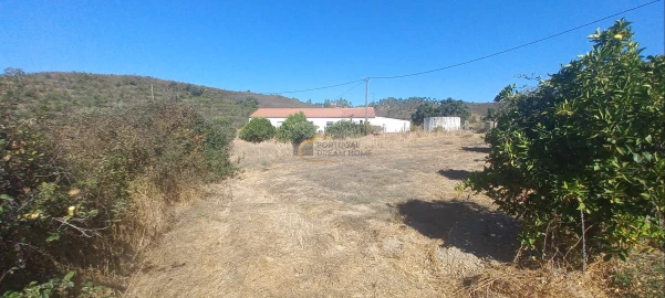 Moradia T3 para Venda em São Bartolomeu de Messines
