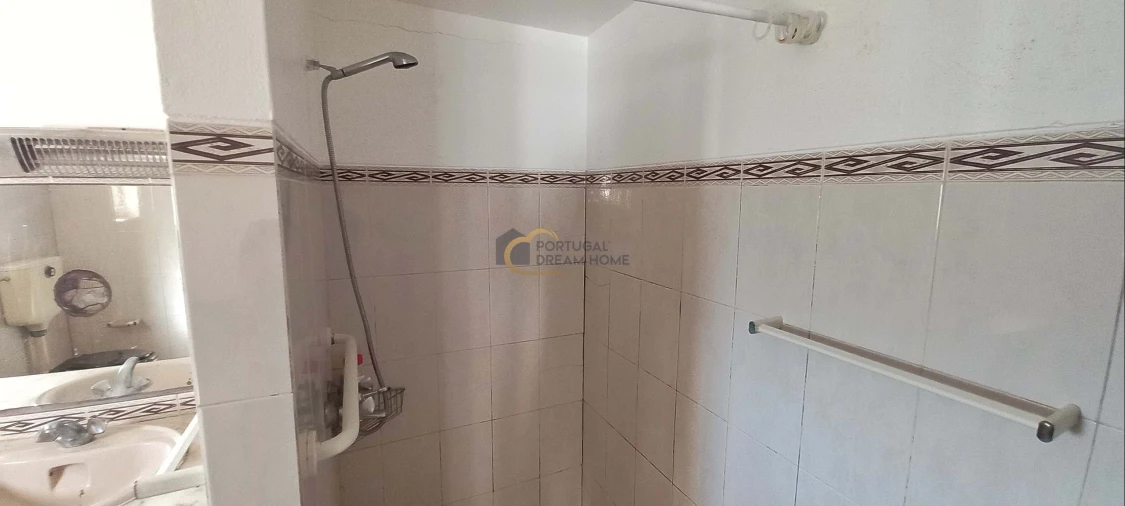Moradia T3 para Venda em São Bartolomeu de Messines Foto 13