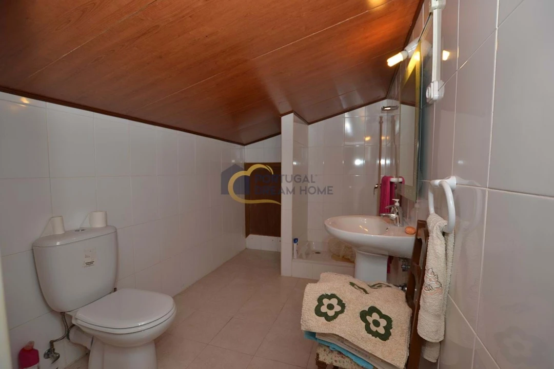 Moradia T4 para Venda em Albufeira e Olhos de Água Foto 26