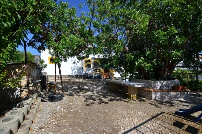 Moradia T4 para Venda em Albufeira e Olhos de Água