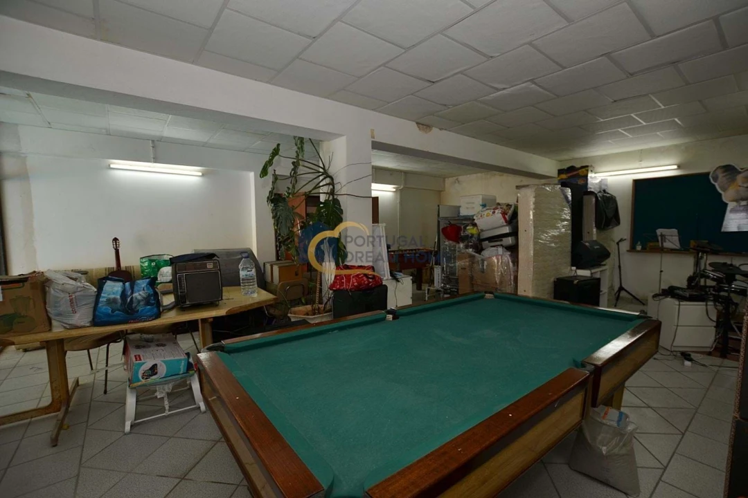 Moradia T4 para Venda em Albufeira e Olhos de Água Foto 35
