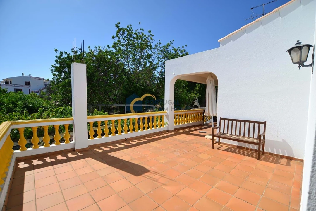 Moradia T4 para Venda em Albufeira e Olhos de Água Foto 28