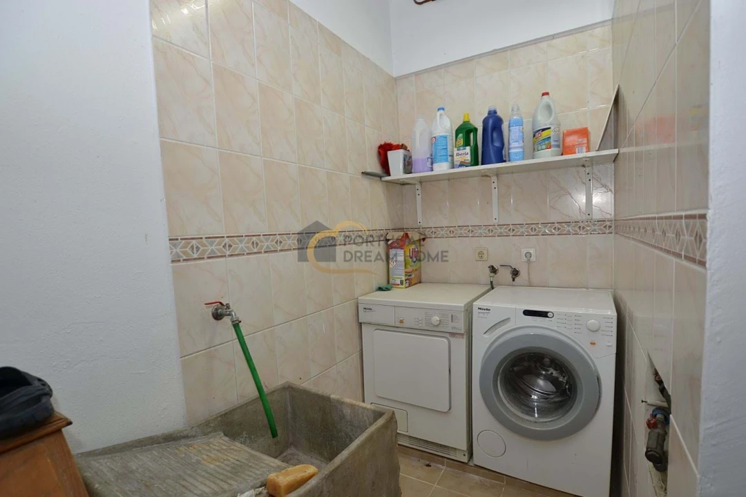 Moradia T4 para Venda em Albufeira e Olhos de Água Foto 36