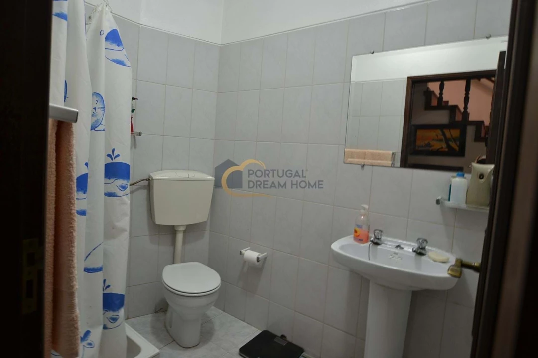 Moradia T4 para Venda em Albufeira e Olhos de Água Foto 12