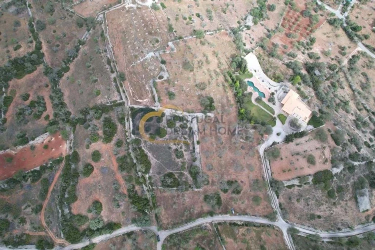 Moradia para Venda em Albufeira e Olhos de Água Foto 5