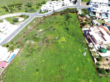 Moradia T3 para Venda em Albufeira e Olhos de Água