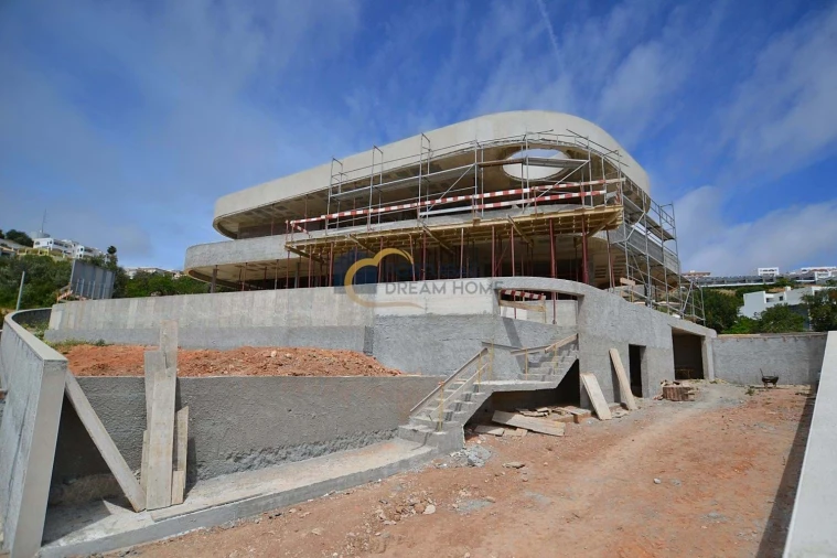 Moradia T4 para Venda em Albufeira e Olhos de Água Foto 6