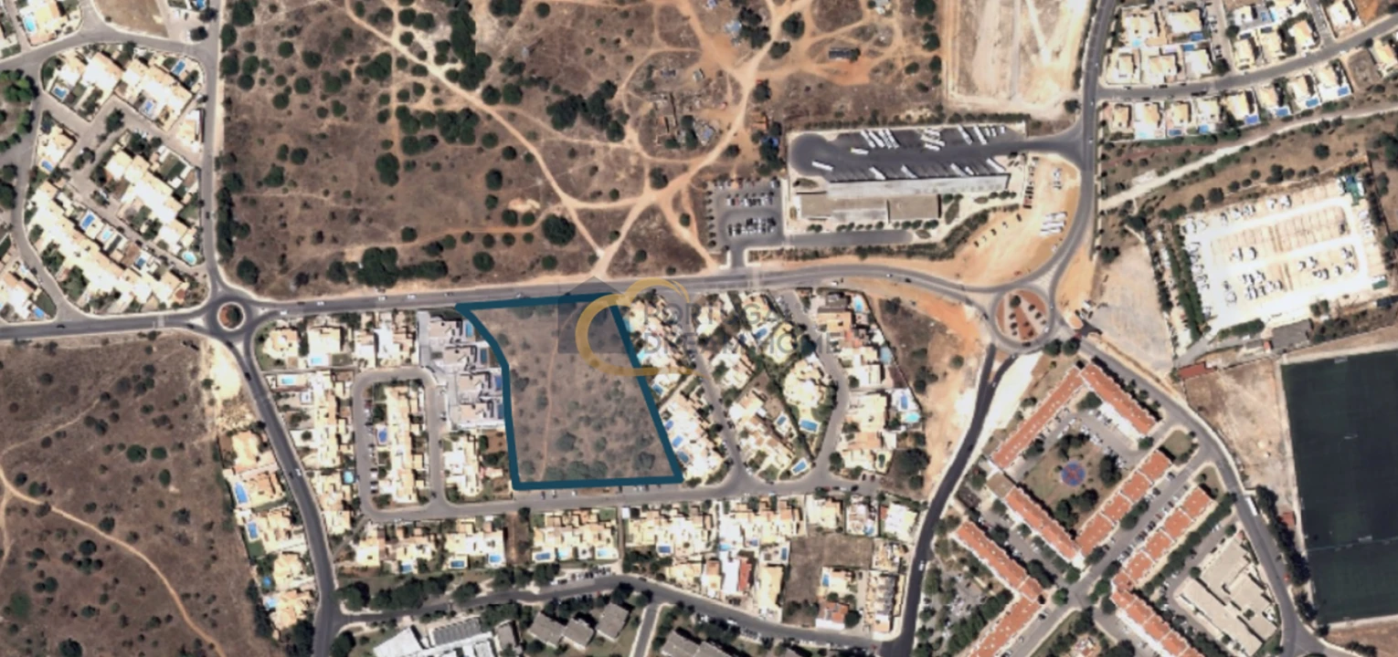 Terreno para Venda em Albufeira e Olhos de Água Foto 10