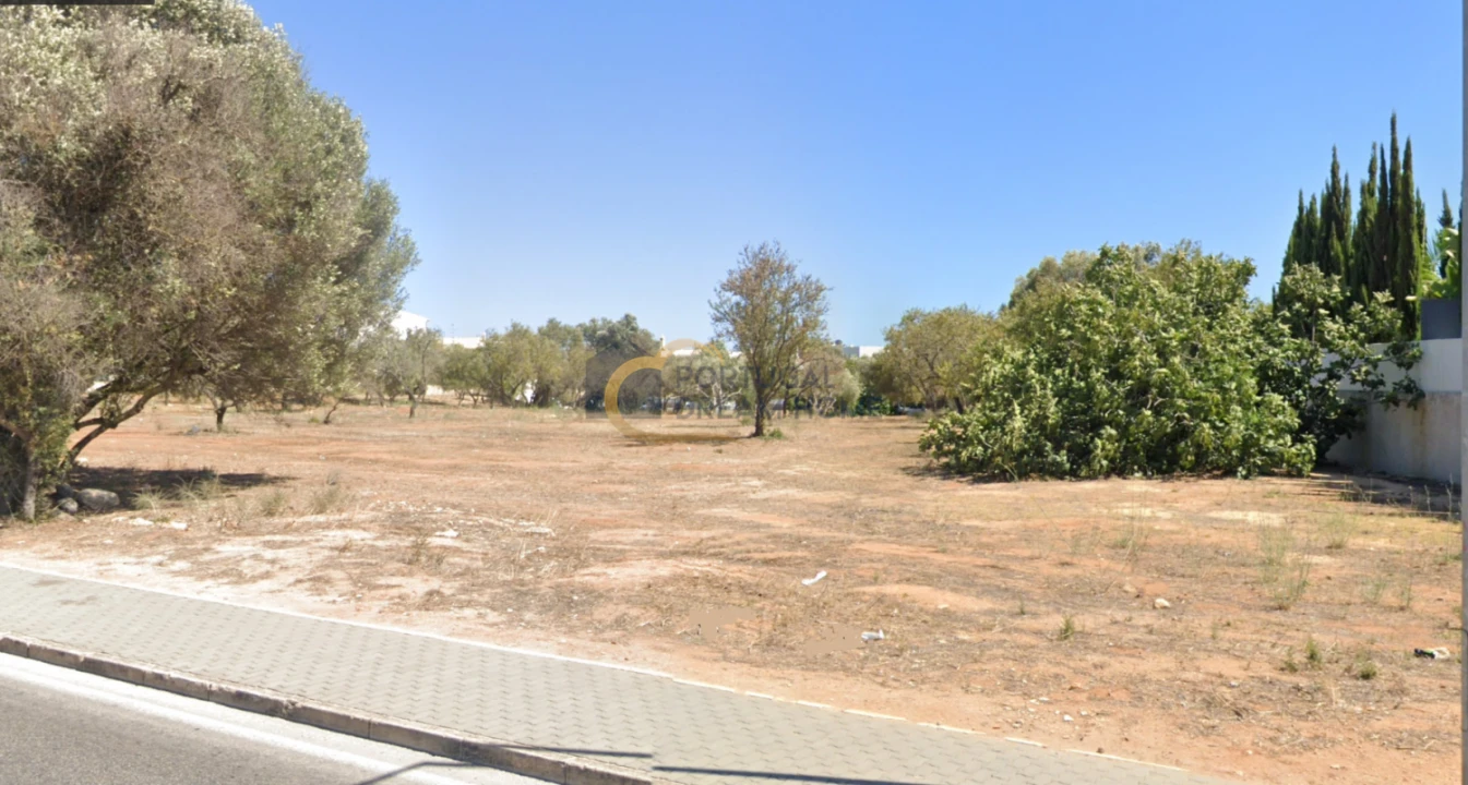 Terreno para Venda em Albufeira e Olhos de Água Foto 6