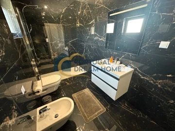 Moradia T3 para Venda em Albufeira e Olhos de Água