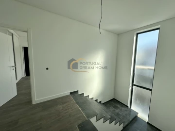 Moradia T3 para Venda em Albufeira e Olhos de Água
