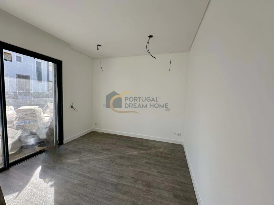 Moradia T3 para Venda em Albufeira e Olhos de Água Foto 15