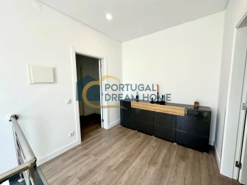 Moradia T3 para Venda em Albufeira e Olhos de Água