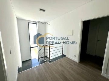 Moradia T3 para Venda em Albufeira e Olhos de Água