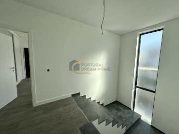 Moradia T3 para Venda em Albufeira e Olhos de Água
