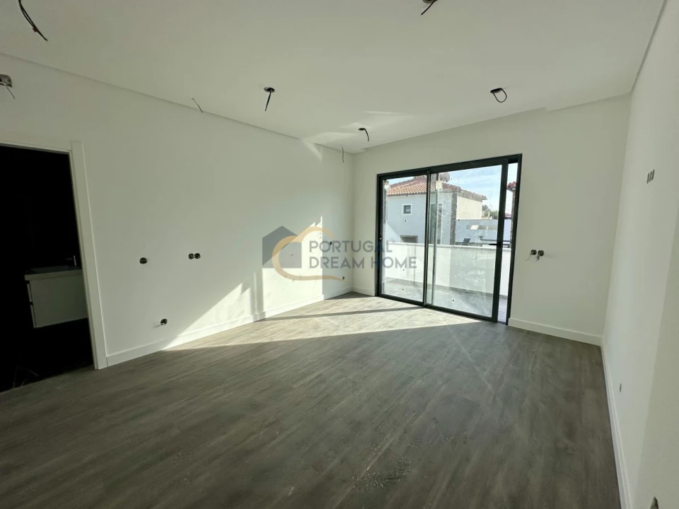 Moradia T3 para Venda em Albufeira e Olhos de Água Foto 10