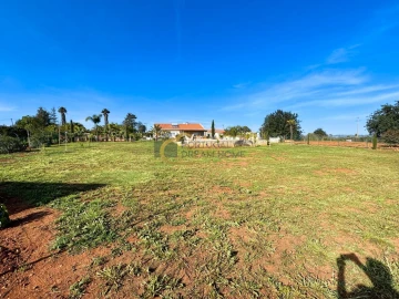 Moradia T4 para Venda em Silves