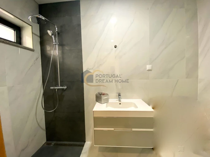 Apartamento para Venda em Albufeira e Olhos de Água Foto 12