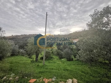 Moradia T2 para Venda em Faro (Sé e São Pedro)