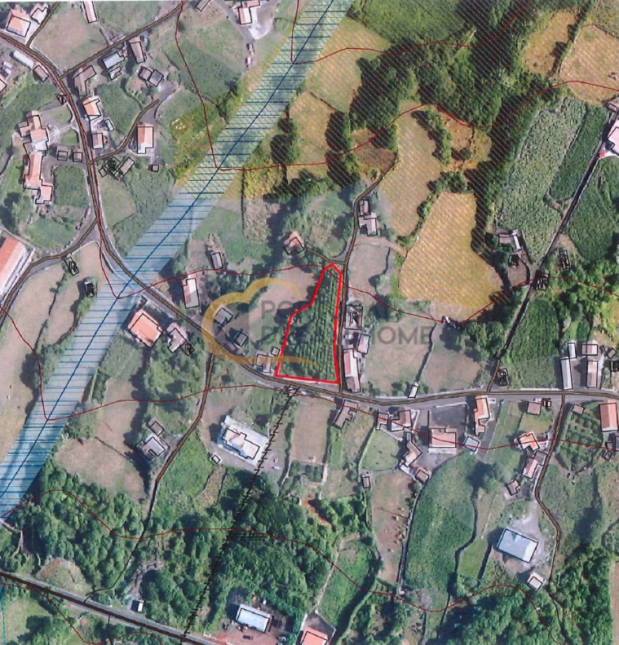 Terreno para Venda em Calheta de Nesquim Foto 3