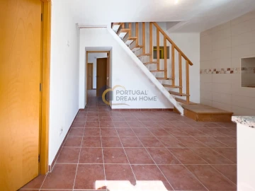 Moradia T4 para Venda em Albufeira e Olhos de Água