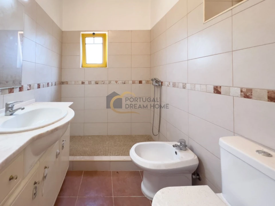 Moradia T4 para Venda em Albufeira e Olhos de Água Foto 23