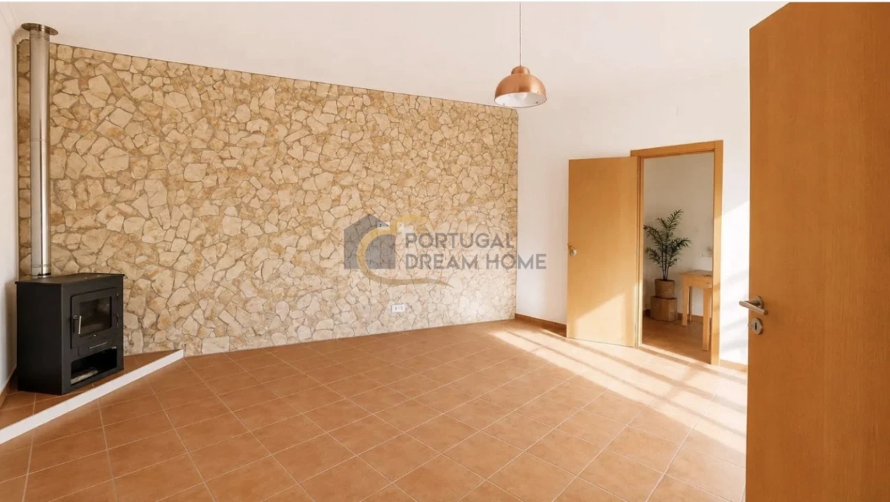Moradia T4 para Venda em Albufeira e Olhos de Água Foto 9
